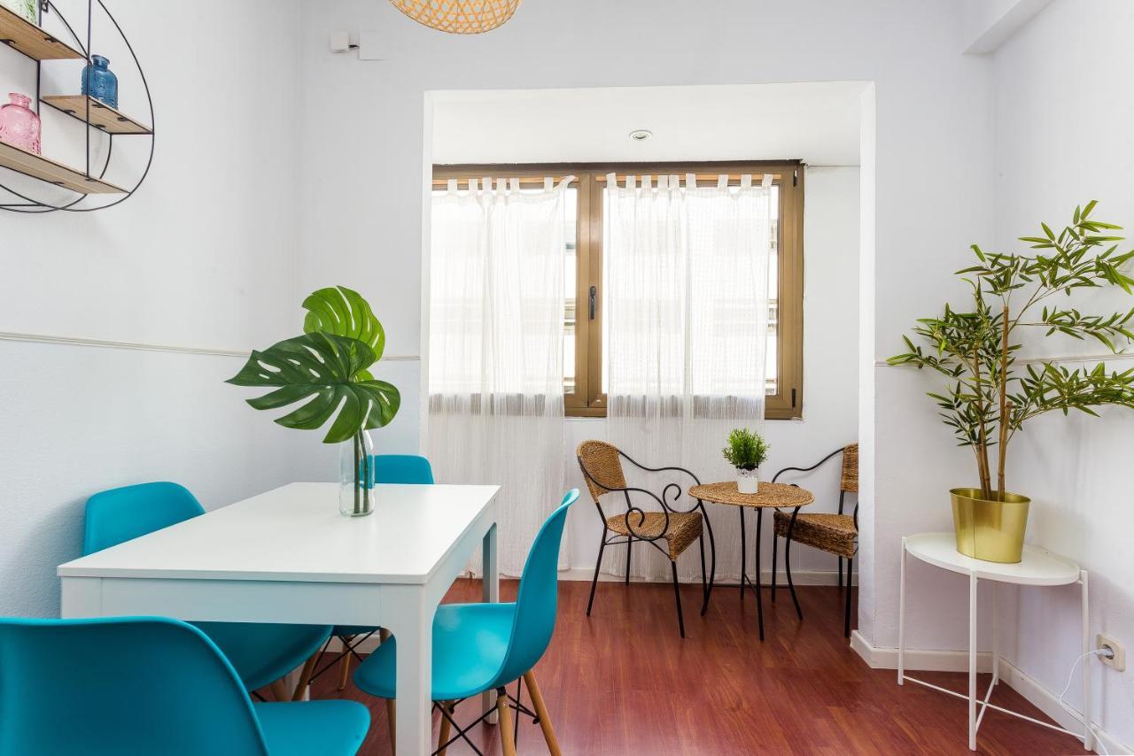 Lodging Apartments Illa Diagonal Барселона Екстериор снимка